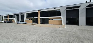 409m2 A-Grade Warehouse To Let in Stikland Bellville