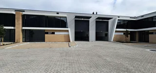 409m2 A-Grade Warehouse To Let in Stikland Bellville
