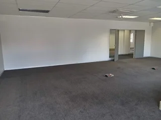 554m² Office to let Sunninghill