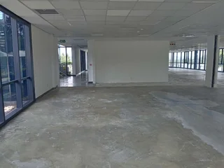 520m2 Office to rent Woodmead