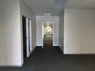 554m² Office to let Sunninghill