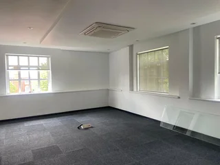 351 sqm Office To Let in Bryanston