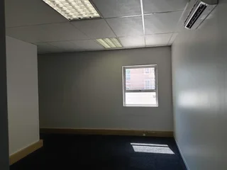 554m² Office to let Sunninghill