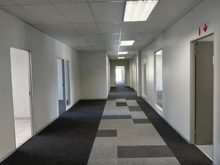 554m² Office to let Sunninghill