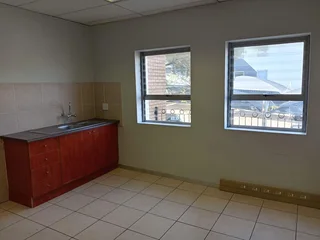 554m² Office to let Sunninghill