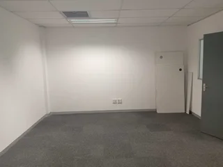 187m² Office to Rent, Greenstone