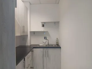 187m² Office to Rent, Greenstone