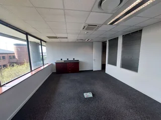 1196 sqm Office to Let in Bedfordview