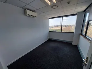 1196 sqm Office to Let in Bedfordview
