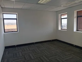 212m² Office to rent, Rivonia