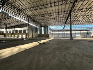 Newly Built 22,500m² Warehouse FOR SALE in Cornubia | Swindon Property