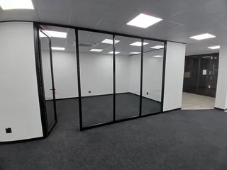 169 sqm Office to Let in Bedfordview