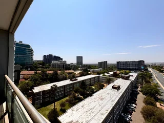 422 sqm Office to Let in Sandton
