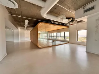 422 sqm Office to Let in Sandton