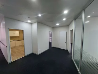 131 sqm Office to Let in Bedfordview