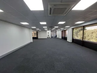 318 sqm Office to Let in Bedfordview