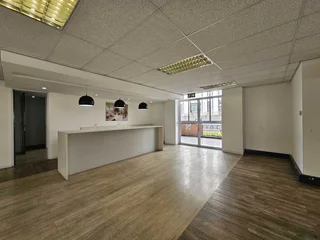 Freestanding Office within a Park available To Let in Bryanston.