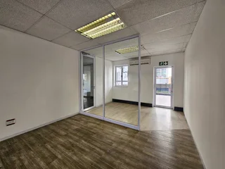 Freestanding Office within a Park available To Let in Bryanston.