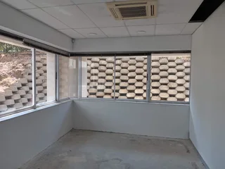 686 sqm Office To Rent, Woodmead