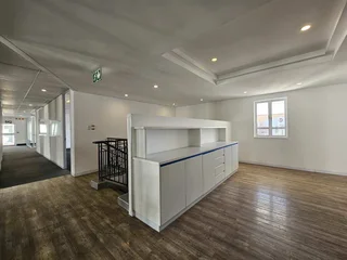 Freestanding Office within a Park available To Let in Bryanston.