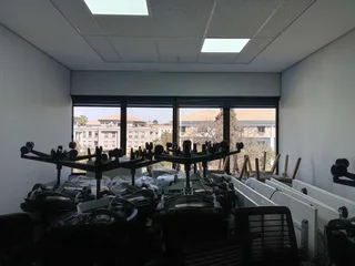 301m² Office To Rent, Rivonia