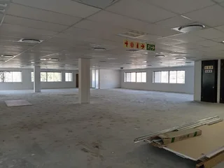 686 sqm Office To Rent, Woodmead