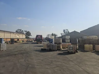Industrial Premises For Sale in Anderbolt, Boksburg