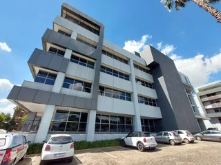 284 sqm Office to Let in Bedfordview