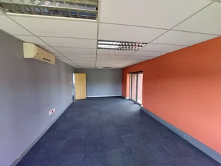 430 sqm Office to Let in Bedfordview