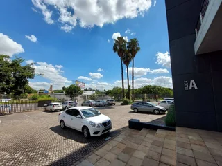 284 sqm Office to Let in Bedfordview