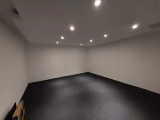 284 sqm Office to Let in Bedfordview