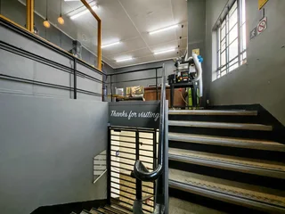 945m² Industrial Space To Let in Observatory