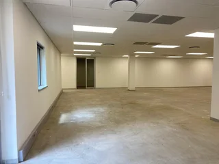 308 sqm Office To Let in Bryanston