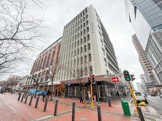 Contemporary Office Space To Let – 30 Waterkant Street, Cape Town CBD