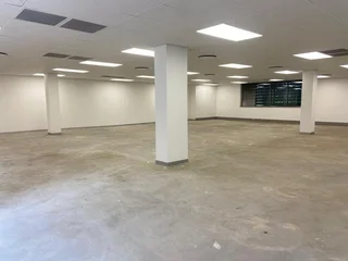 308 sqm Office To Let in Bryanston