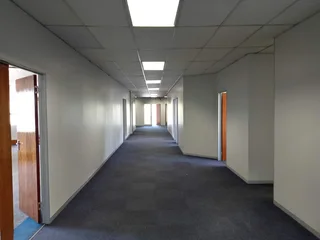 562m² Office to rent, Sunninghill