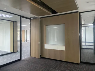 752 sqm Office To Let in Bryanston