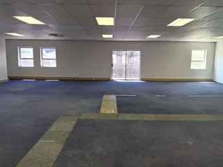 562m² Office to rent, Sunninghill