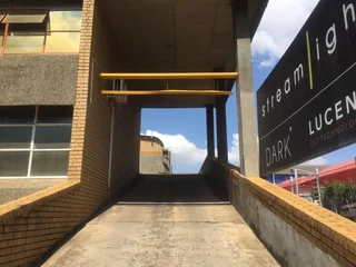 255m² Office To Rent, Wynberg