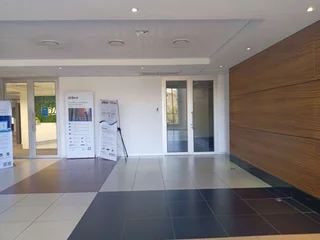 290 sqm Office To Rent, Woodmead