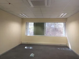 290 sqm Office To Rent, Woodmead