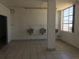 255m² Office To Rent, Wynberg