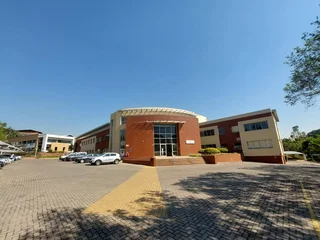 230 sqm Office to Let in Bedfordview