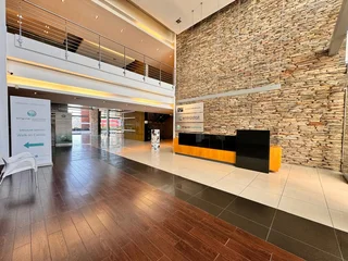 365 sqm Office to Let in Sandton
