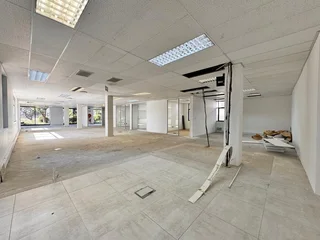 357 sqm Office to Let in Sandton