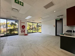 357 sqm Office to Let in Sandton
