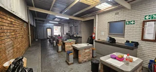 2350m2 Warehouse with 250AMPS Power to Let in Triangle Farm Bellville