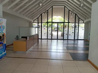 727m² Office to rent Woodmead