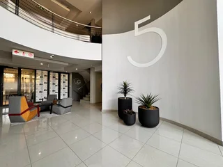 357 sqm Office to Let in Sandton