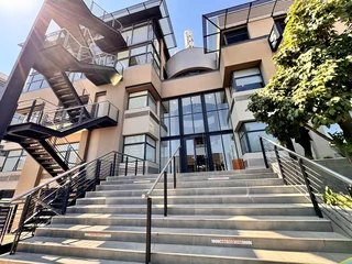 357 sqm Office to Let in Sandton